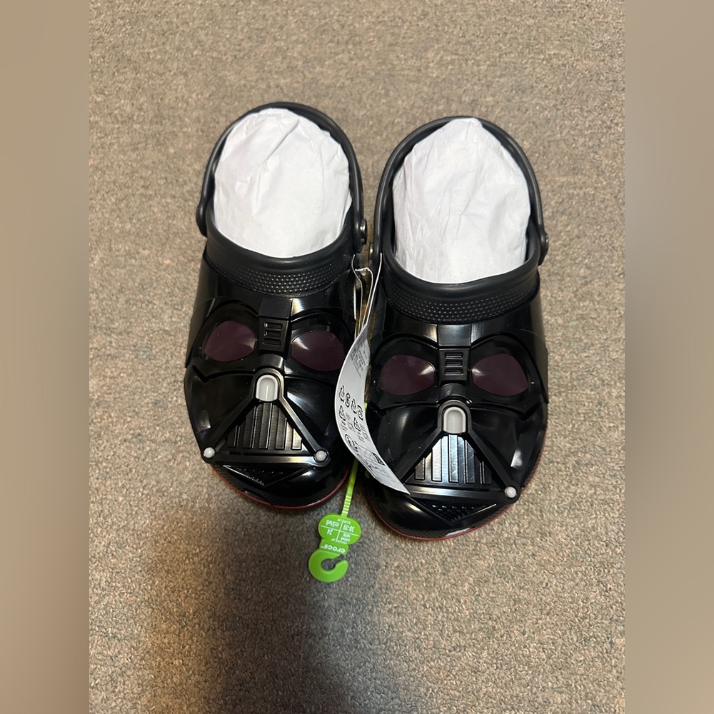 Star Wars Crocs Darth Vader Classic Clog Black Men's Size 7/ Women’s Size 9